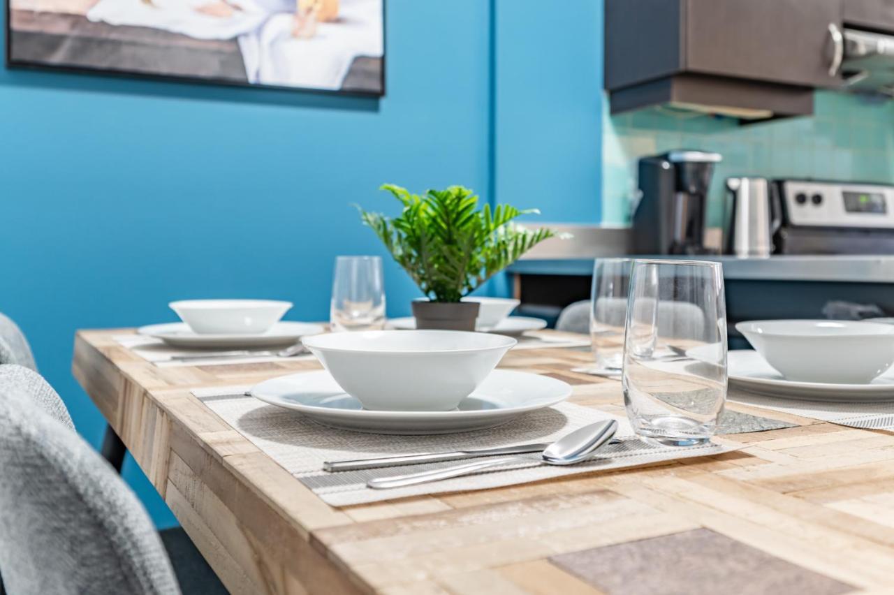 Kensington Market Apartments Торонто Экстерьер фото